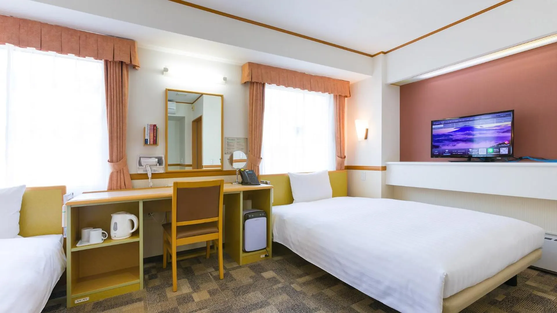 ホテル Toyoko Inn Kobe Minatogawa Koen